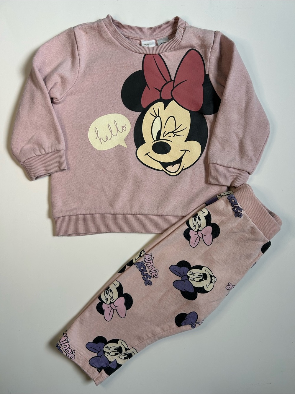 H&M and Minnie Mouse Pink Kids Sweat Set